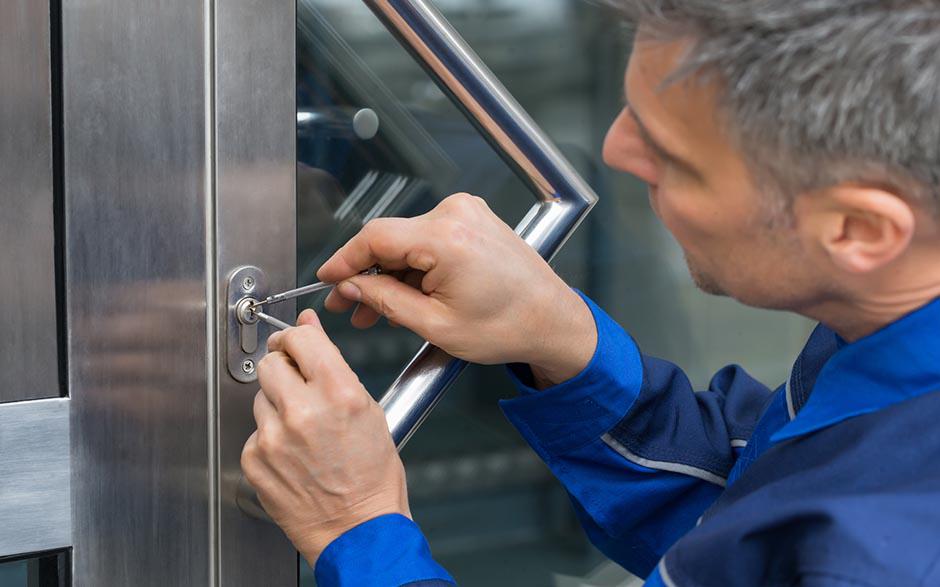 intervention serrurier tarif Issy-les-Moulineaux
